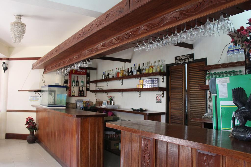 Tonglen Beach Resort Balabag  Екстер'єр фото