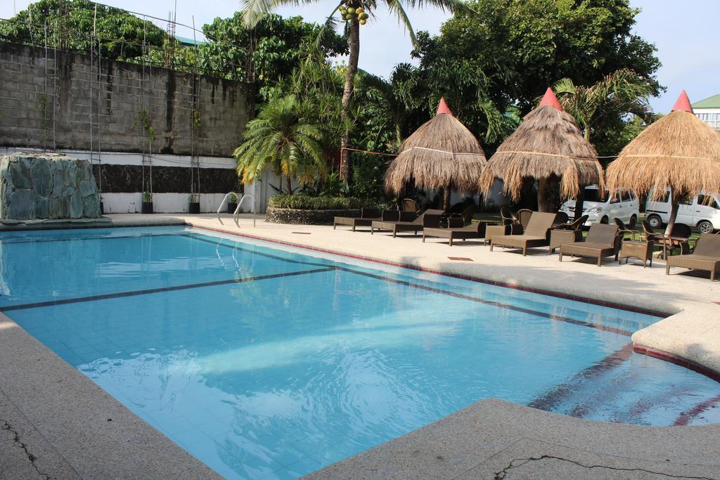 Tonglen Beach Resort Balabag  Екстер'єр фото