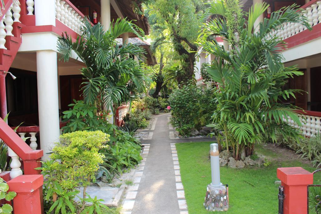 Tonglen Beach Resort Balabag  Екстер'єр фото