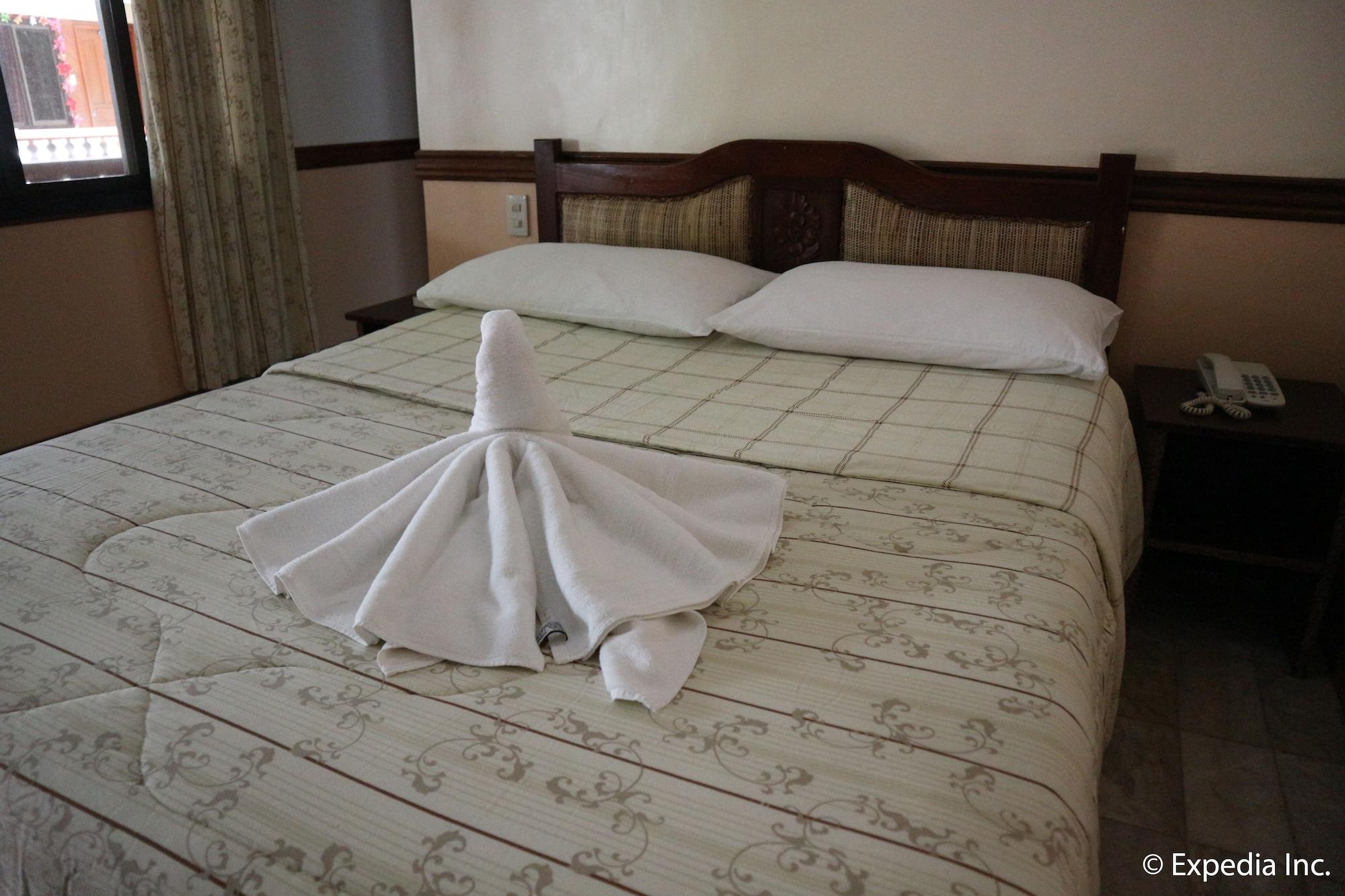 Tonglen Beach Resort Balabag  Екстер'єр фото
