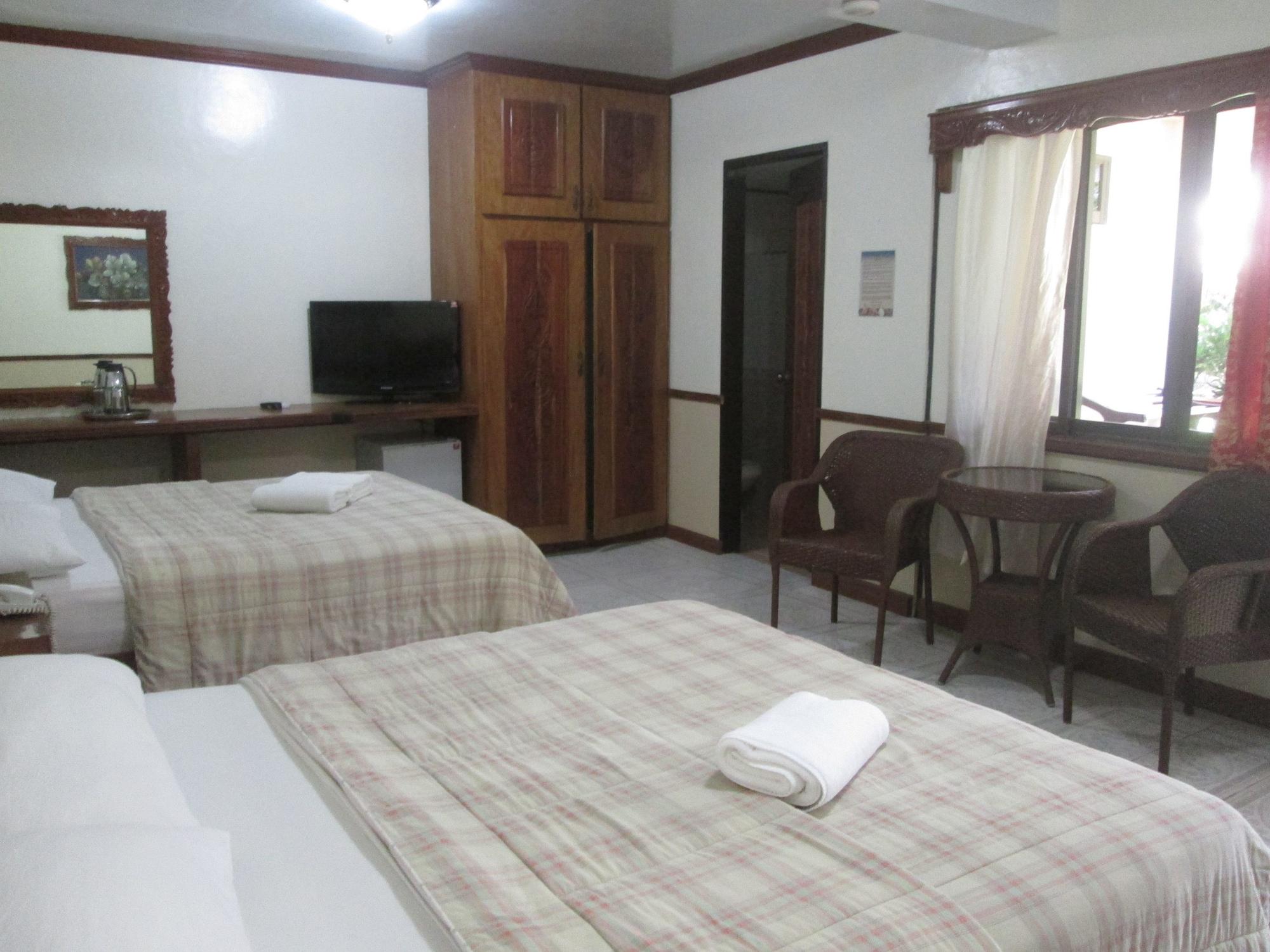 Tonglen Beach Resort Balabag  Екстер'єр фото